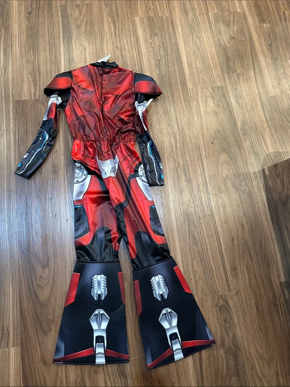 Marvel dynamic red